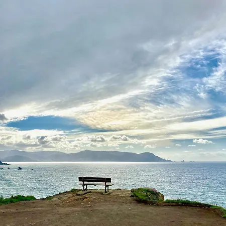 The Cliffs - Picon Seaside Country house Loiba
