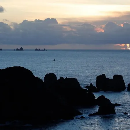 Tatil Evi The Cliffs - Picon Seaside Loiba